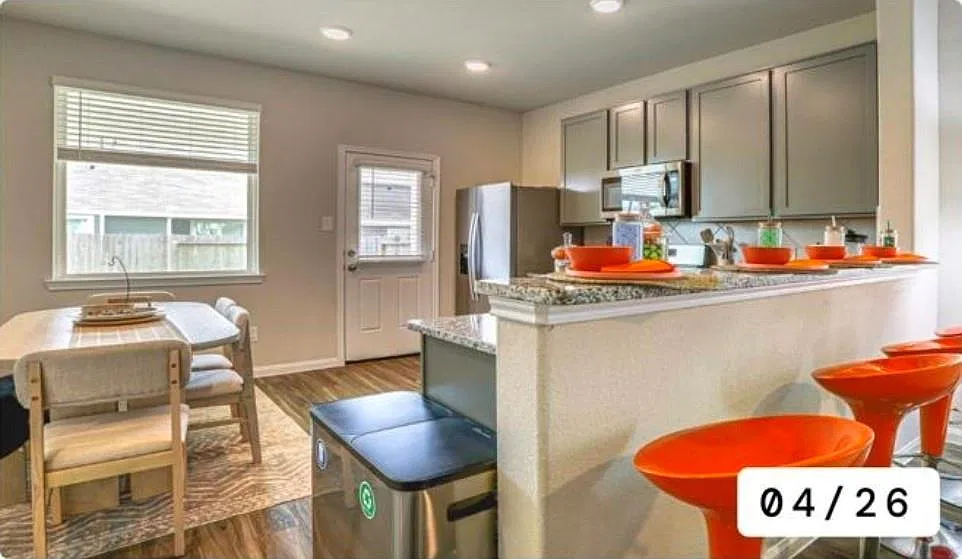 4 bed, 2.5 bath, 1789 sqft, $2,800 — Photo 4