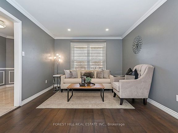 5th image of 4174 Rossland Cres
