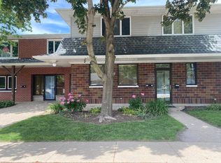 307 Jackson St #2, Genoa, IL 60135