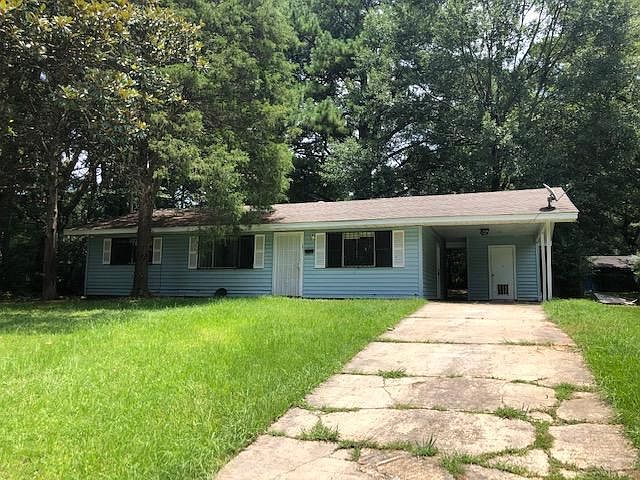 1st image of 2912 Charleston Dr