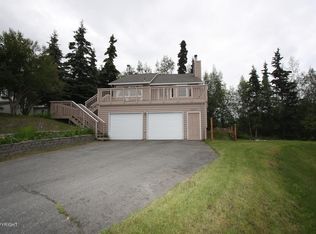 5391 Tudortop Cir, Anchorage, AK 99507