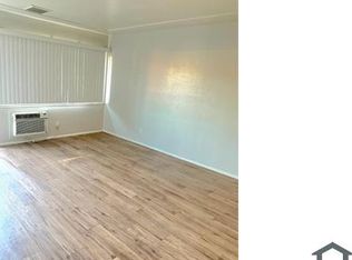 4572 E Sierra Madre Ave APT C, Fresno, CA 93726