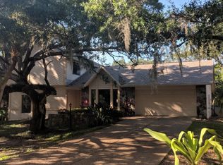 4367 Woodview Dr, Sarasota, FL 34232