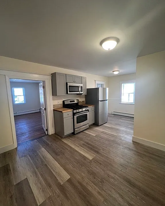 16 Park St #1
