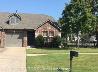 400 W El Paso St, Broken Arrow, OK 74012