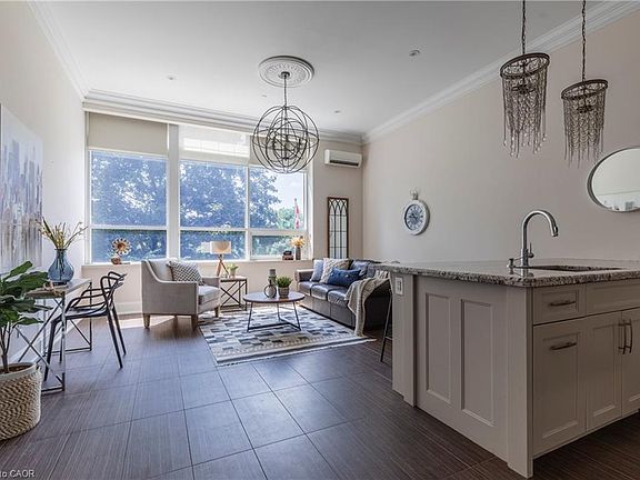 5th image of 397 King St W #207