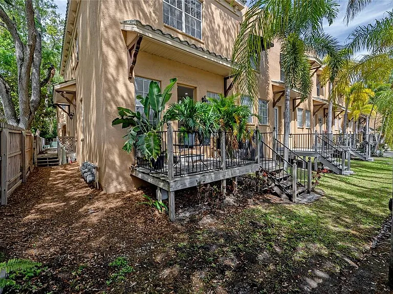2920-2 Hansen Manor Ln — Photo 46