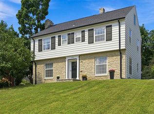 1926 Blake Blvd SE, Cedar Rapids, IA 52403