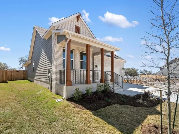 142 Crater Lake Dr, Dripping Springs, TX 78620