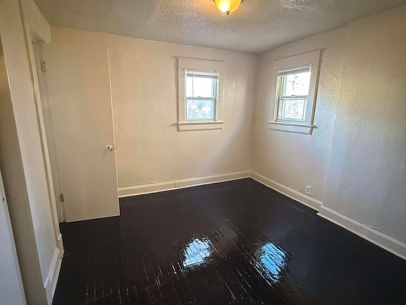 3rd image of 3008 E 32nd St