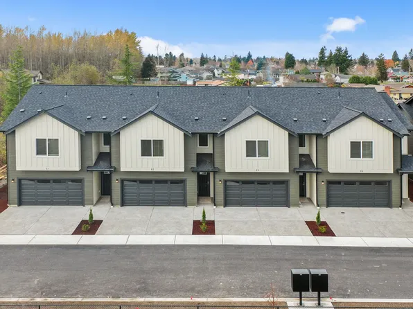 Spruce Prairie Homes