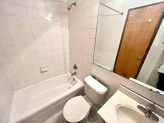 5th image of 455 W 46th St APT 2B