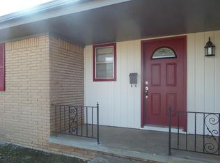 210 W Vandament Ave, Yukon, OK 73099