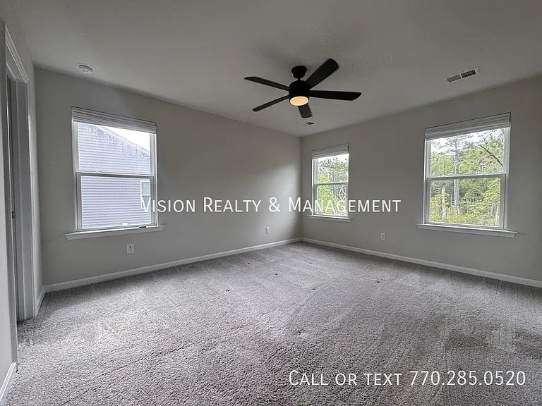 141 Winding River Dr — Photo 25