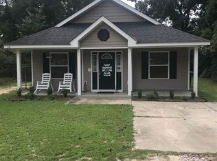 118 Shar Mel Re Ln, Crawfordville, FL 32327