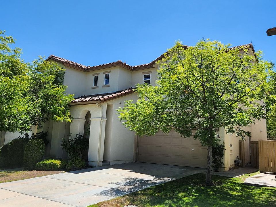 1st image of 17624 Gladesworth Ln