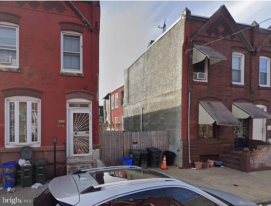2230 N 18th St photo 1