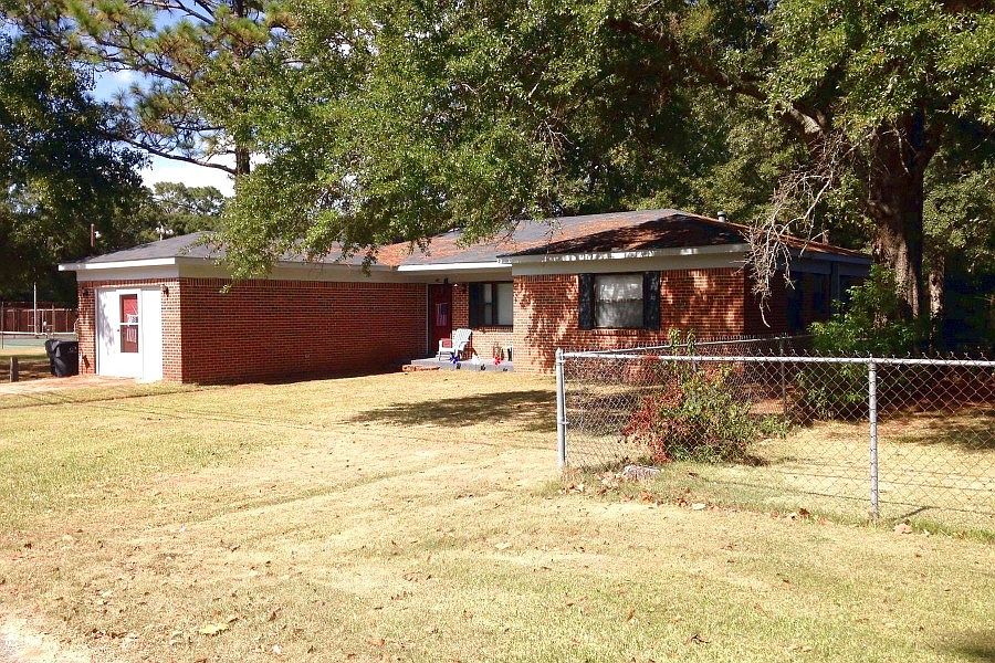 318 Myrtlewood Ave, Chickasaw, AL 36611 Zillow