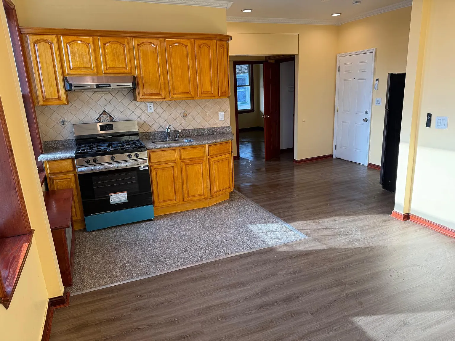 2 bed, $2,700 — Photo 4