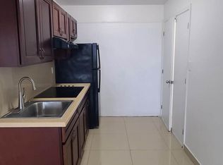 1812 Houghtailing St, Honolulu, HI 96817