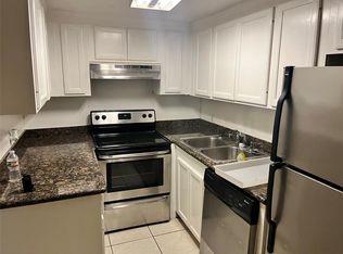 7510 Hornwood Dr APT 105, Houston, TX 77036