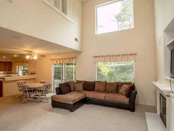 3rd image of 23 Longhorn St