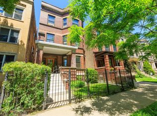 1332 W Eddy St, Chicago, IL 60657