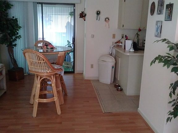 4th image of 738 Sherwood Dr