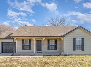 1122 Falling Tree Ct, Murfreesboro, TN 37130