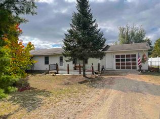 6230 Valley Rd, Alanson, MI 49706