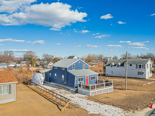115-117 Delaware Ave, Fortescue, NJ 08321