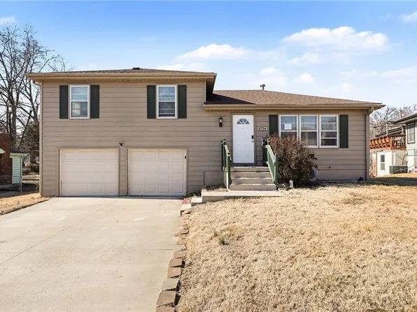 8704 Kentucky Ave, Raytown, MO 64138