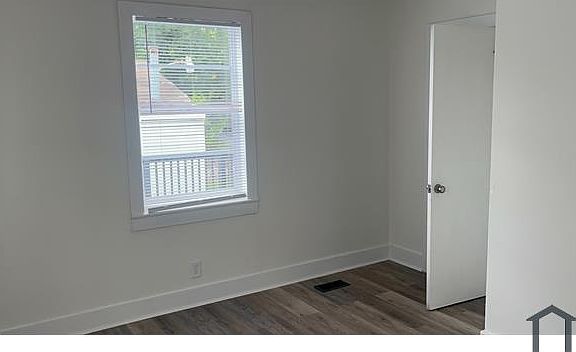 3rd image of 2026 Princeton Ave SW