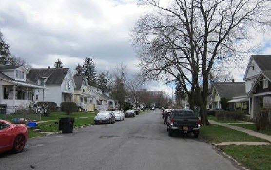 2nd image of 870 7th Ave