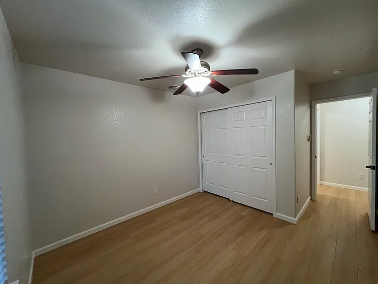 4527 Willow Tree — Photo 12