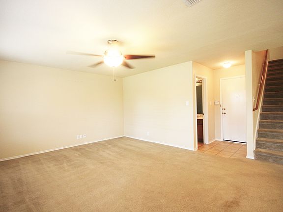 3rd image of 503 Marlin Cir