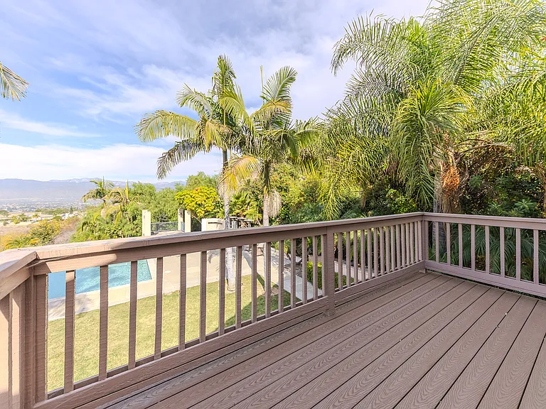 2416 Martingail Dr — Photo 9