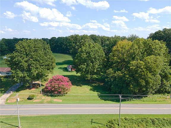 5th image of 1566 Mocksville Highway