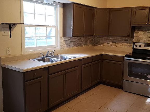 4th image of 3550 E Viaduct Ln #B