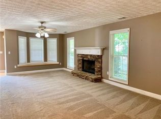 4442 Keenly Valley Dr, Buford, GA 30519