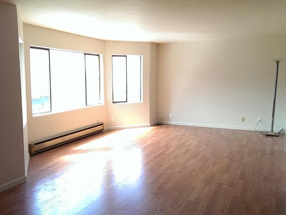 2nd image of 1471 Guerrero St #1