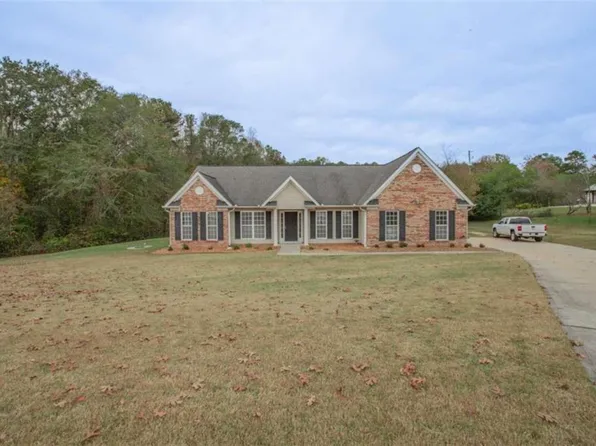 189 Triplet Trl, Douglasville, GA 30134