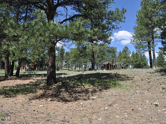 2nd image of 3940 S Clubhouse Circle #291