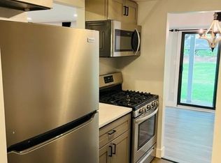 102 Brookwood Dr APT A, Rocky Hill, CT 06067