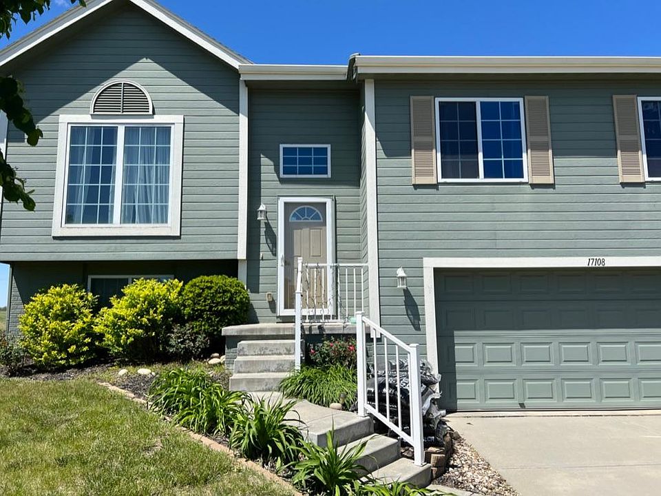 1st image of 17108 Camden Cir