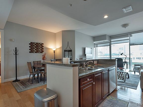 5th image of 301 Virginia St Unit 707