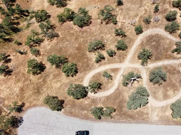 2480 Medina Ct, La Grange, CA 95329