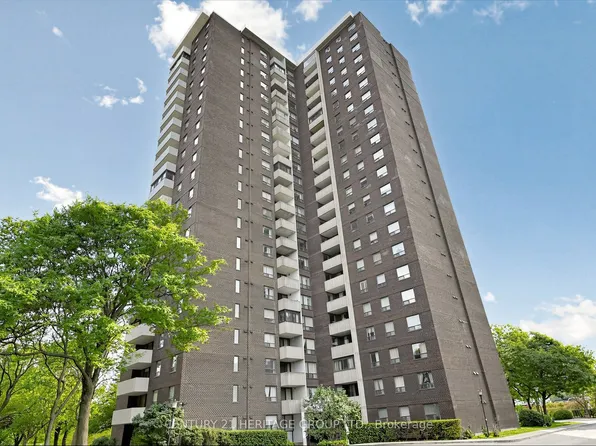 10 Muirhead Rd #1206, Toronto, ON M2J 4P9