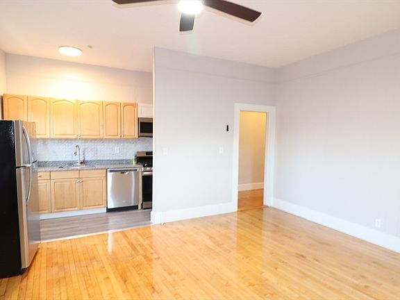 4th image of 7 High St #5