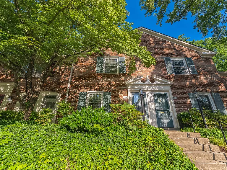 5920 Prince George Dr — Photo 1